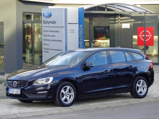 Volvo V60 2.0 D [D4] Kinetic Magyar! Vgig szer...